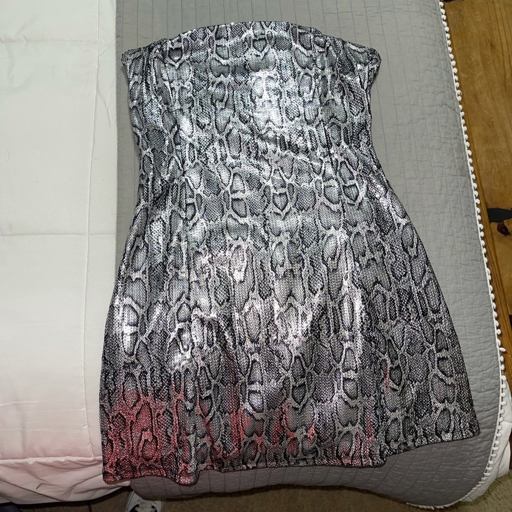 Strapless snakeskin Dress